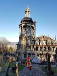 Ungewohnte Architektur im Bruno Weber Park Ungewohnte Architektur im Bruno Weber Park