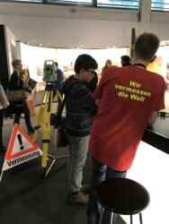 Wir vermessen die Welt an der Berufsmesse Zürich Wir vermessen die Welt an der Berufsmesse Zürich